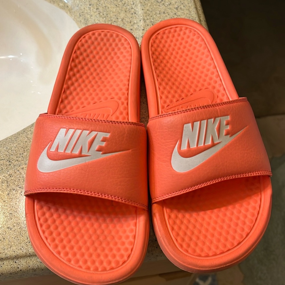 Nike slides